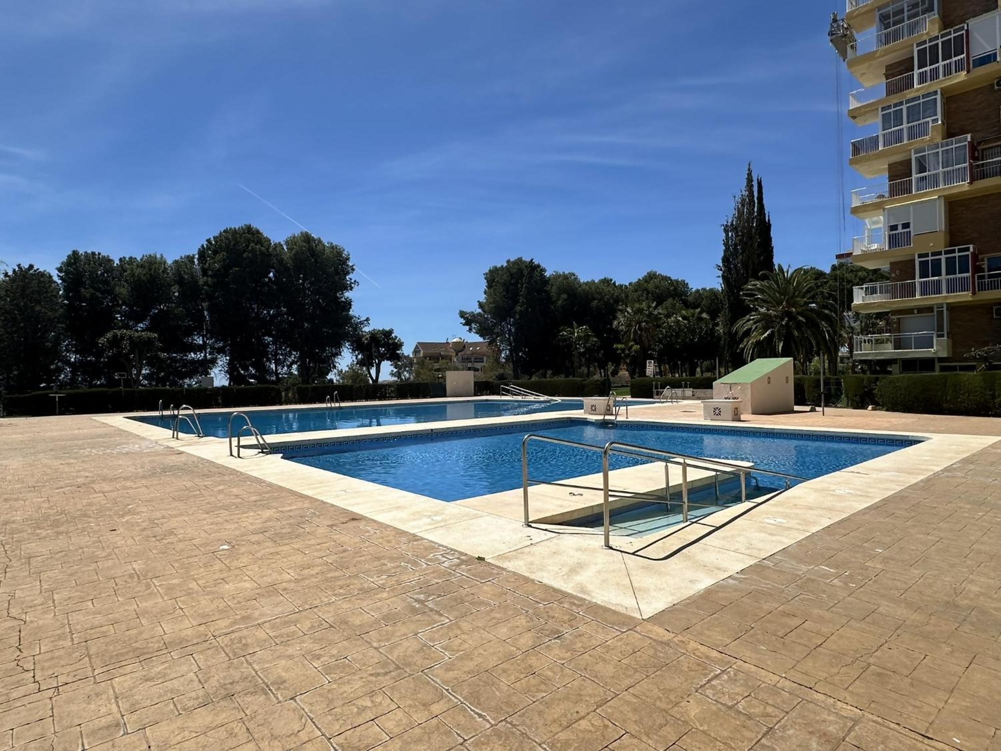 Estudio Agata Con Piscina A 800M De La Playa Benalmadena Bagian luar foto